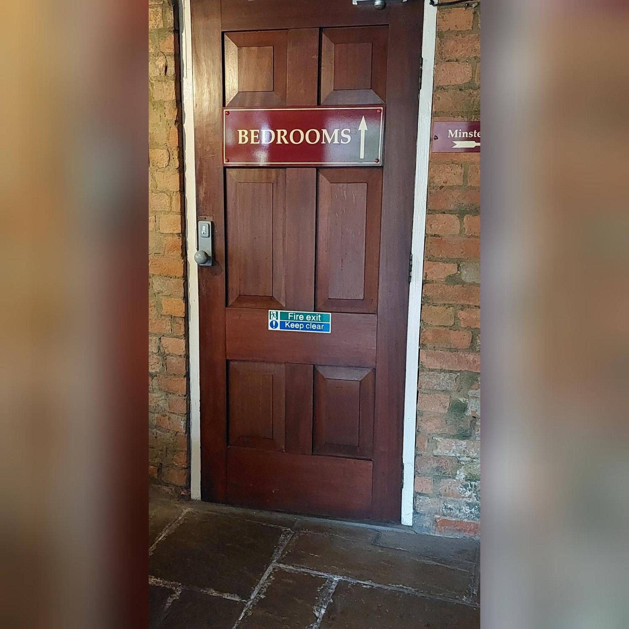 Reindeer Accomodation Southwell  Exterior photo